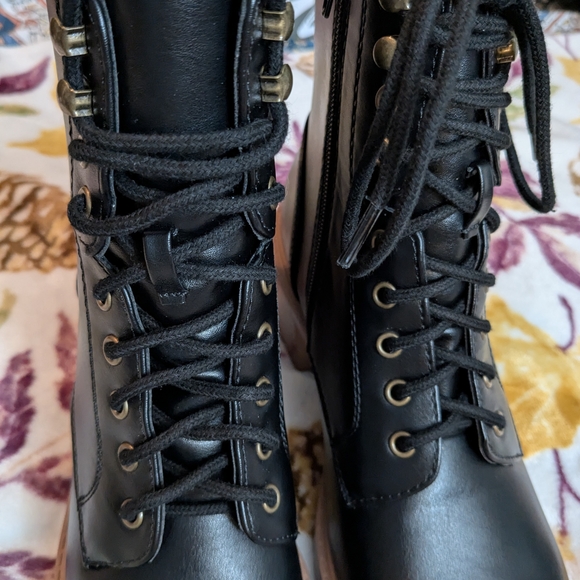 Soda Black Chunky Heel Lace-Up Boots - Picture 7 of 10